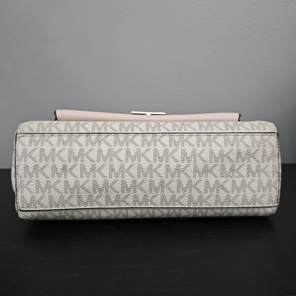 Michael Kors GUC Lita Medium Two Tone Logo Crossbody Bag - Picture 4 of 13